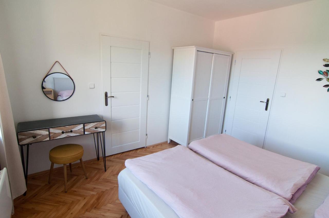 Apartman Na Kamenci Teplice nad Metují المظهر الخارجي الصورة